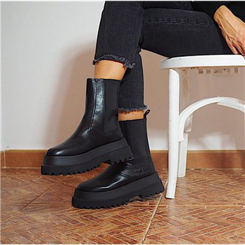 · Elegantes botas tipo Chelsea de mujer