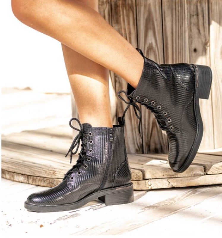 · Botas Estilo Militar