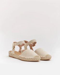 Alpargata De Esparto Con Bordado Beige