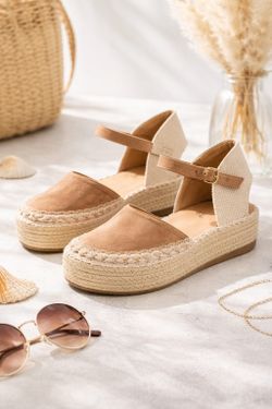 Alpargata plataforma bege natural