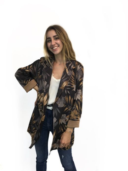 Blazer Con Estampado Floral Negro