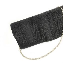 Bolso De Mano Con Cadena Negro