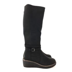 Botas Altas Con Cuña Negro