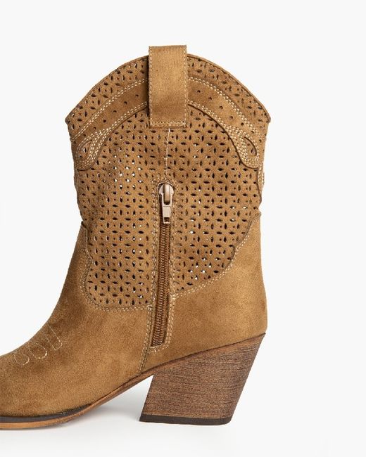 Stivaletto traforato primavera-estate Corina marchio REF M5015