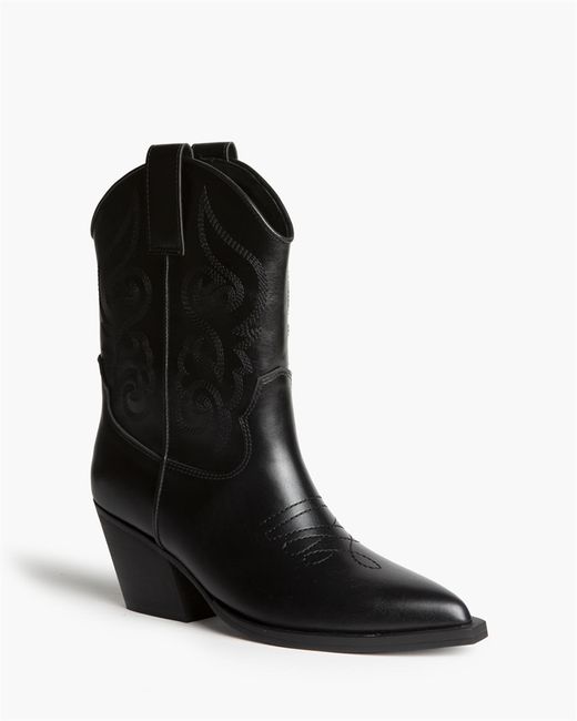 Botín Cowboy Negro con Bordado marca Corina REF. M6760