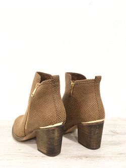 Botín Eva Camel marca Corina REF 2871