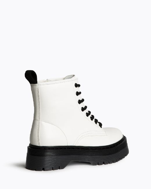 Bottines Militaires Blanches de la marque Corina REF M5860