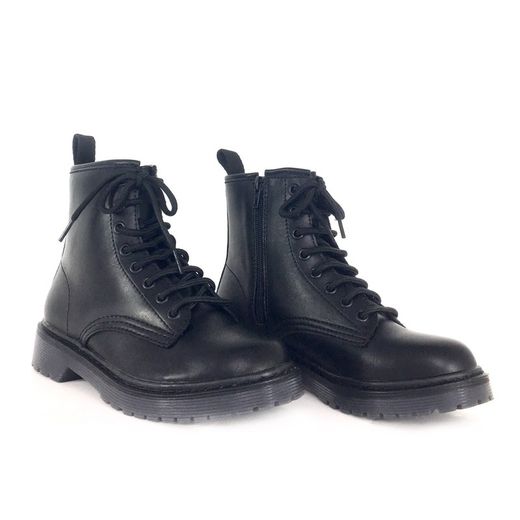 Botín Militar Plano Negro marca Corina REF M1750A
