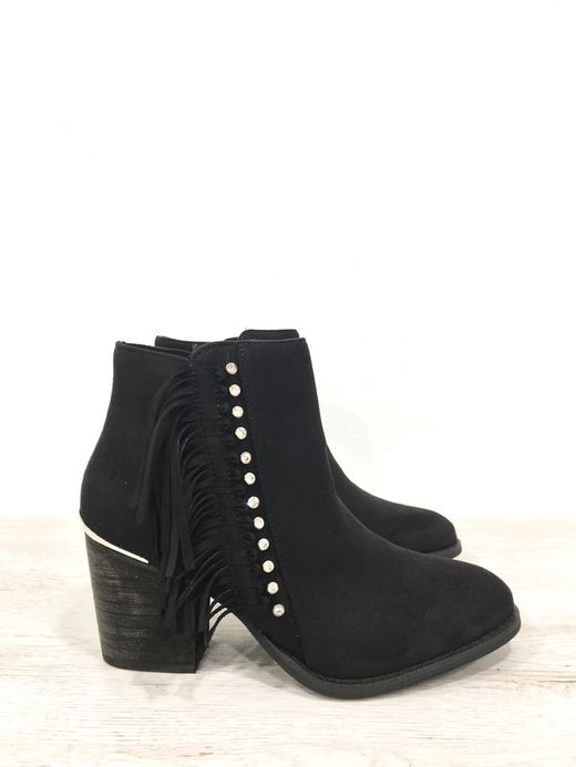 Botín Tacón Flecos Negro marca Corina REF 2872