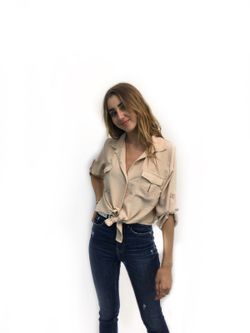 Camisa Nudo Delantero Beige