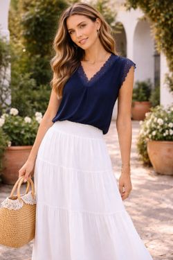 T-shirt en dentelle bleu marine pour femme