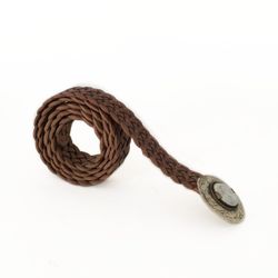 Cinturón De Piel Estrecho Trenzado Khaki Con Hebilla Redonda