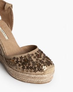 Espadrille de salto anabela cor camel com glitter, marca Corina, REF M6192