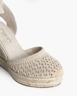 Anabela Esparto em crochet natural da Corina, REF M6340