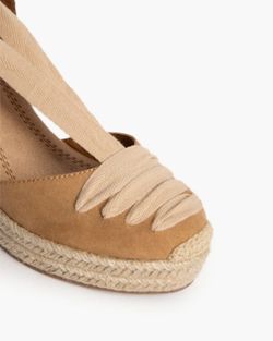 Marchio di cammello valenciano a zeppa bassa Corina REF M4305