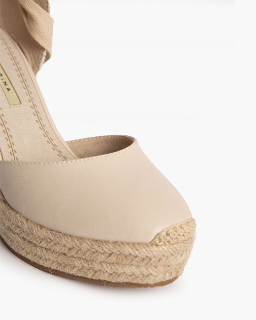 Zeppa Vera Beige Corina marca REF M4297