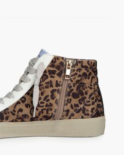 Deportiva Abotinada Estampado Leopardo marca Corina REF. M4502