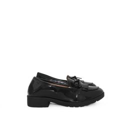 Mocassim feminino com franjas de couro envernizado Preto