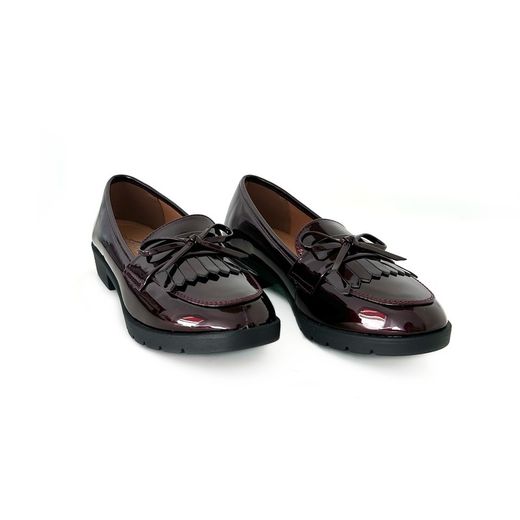 Mocasín Mujer Flecos Charol Granate