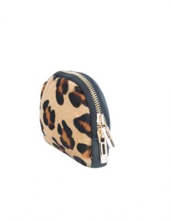 Bolsa de couro com estampa animal print leopardo