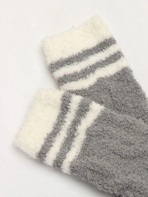 Lot de deux paires de chaussettes moelleuses à rayures