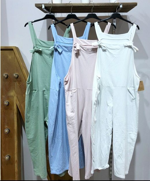 Salopette avec poches avant