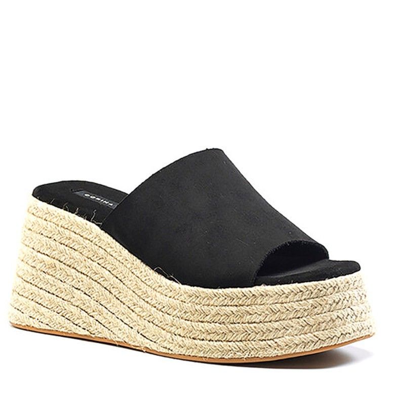 Sandalia Con Cuña Destalonada Negro marca Corina REF M2360