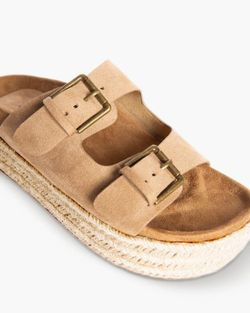 Sandalia De Esparto Con Plataforma Camel marca Corina REF. M4395