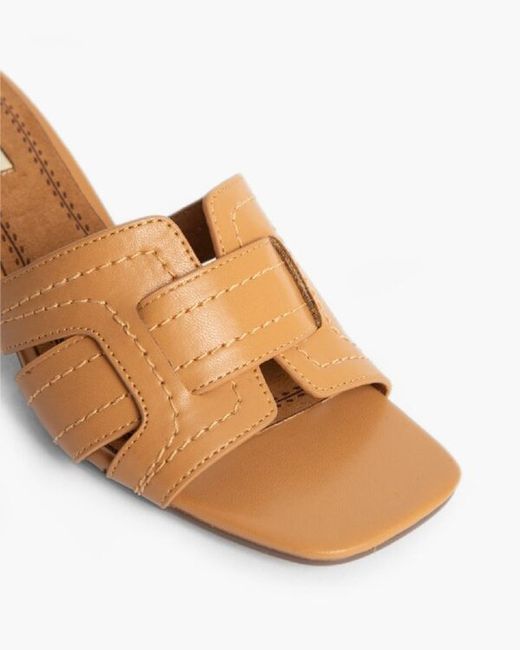 Sandalia Ece Tipo Hermès Cuero marca Corina REF M4280
