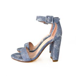 Sandália Erynn com salto efeito jeans azul