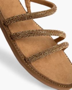 Sandalia Plana Brilli Brilli Camel marca Corina REF M4450