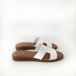 Sandale plate blanche rétro