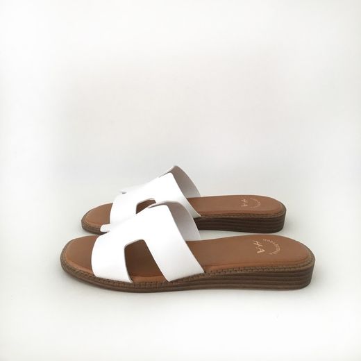 Sandale plate blanche rétro