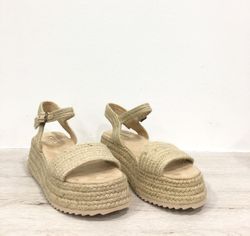 Sandalia Yute Beige marca Corina REF C1332
