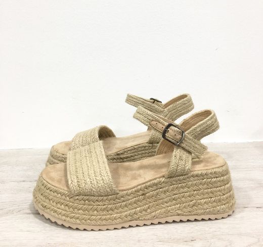 Sandalia Yute Beige marca Corina REF C1332