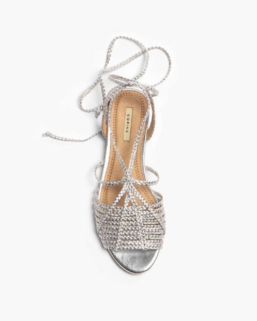 Sandalias Planas Plateado Marca Corina REF M4430