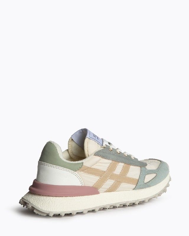 Sneakers Confort Celeste Verde marca Corina REF M5120 — Zapatos