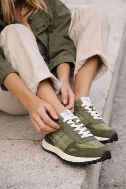 Sneakers verdi comode marca Corina REF M5545