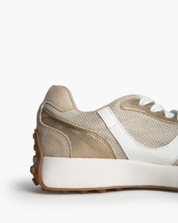 Sneakers in pelle scamosciata color oro Corina Brand REF M6070