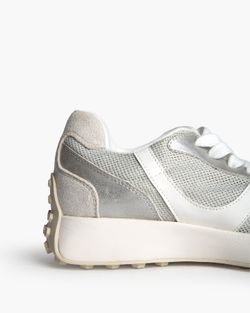 Sneakers in pelle scamosciata argento Corina Brand REF M6070