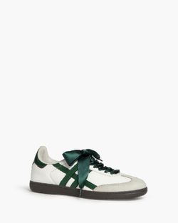 Zapatillas Retro Blanco - Verde marca Corina REF M4505