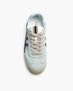 Zapatillas Retro Calada Celeste marca Corina REF M5070