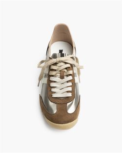 Zapatillas Retro Camel marca Corina REF M6515