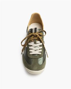 Zapatillas Retro Verde marca Corina REF M6515