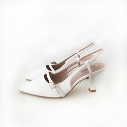 Zapato Destalonado Con Tacón Blanco