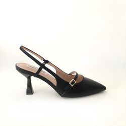 Zapato Destalonado Con Tacón Negro