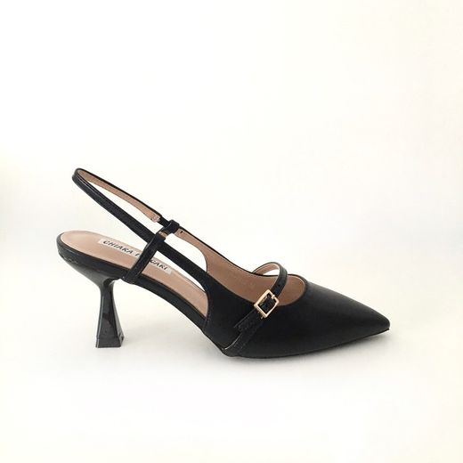 Zapato Destalonado Con Tacón Negro