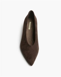 Zapato Salón con Tacón Fino Cafe marca Corina REF. M6695