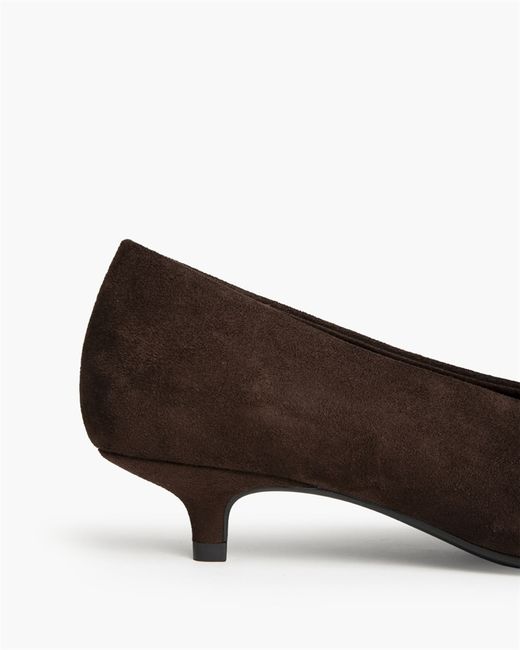 Zapato Salón con Tacón Fino Cafe marca Corina REF. M6695