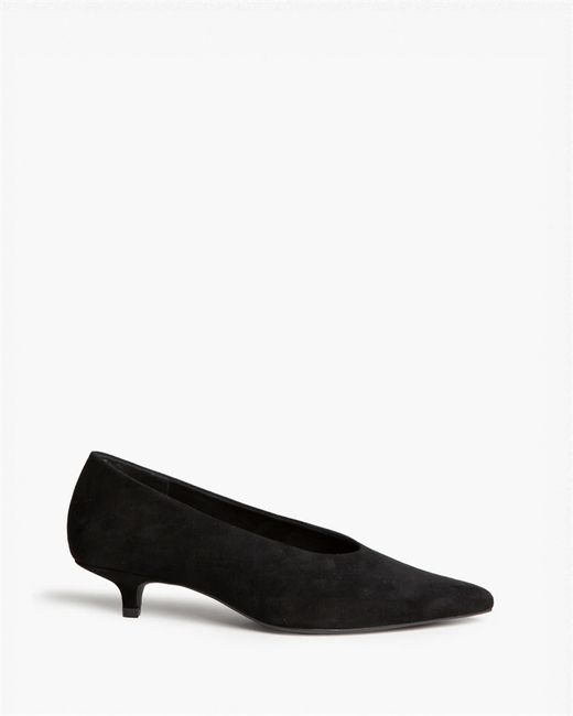 Zapato Salón con Tacón Fino Negro marca Corina REF. M6695